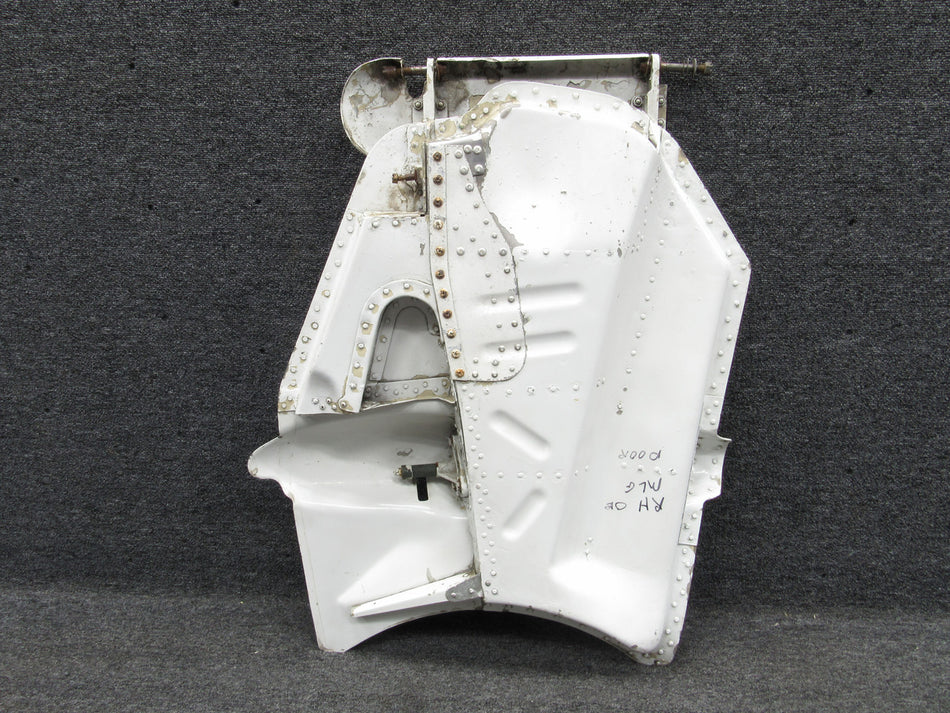 S25UM500 Hawker HS-125-1A Main Landing Gear Door Assembly RH