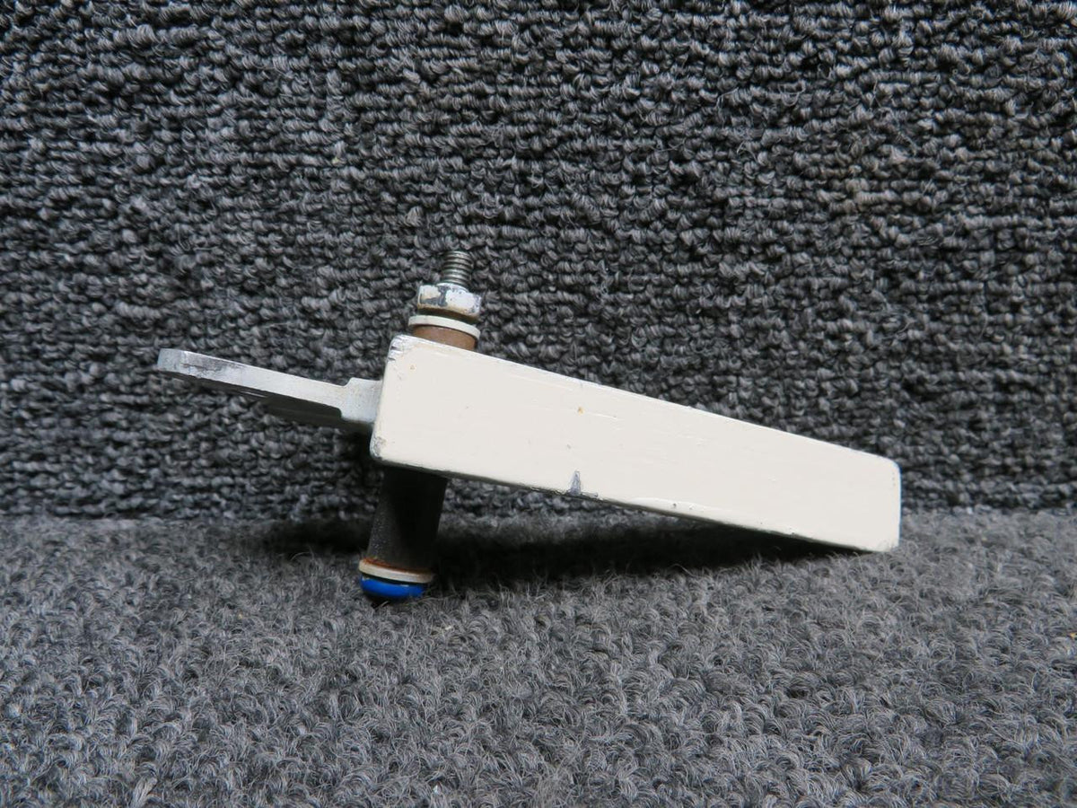 Piper Aircraft Parts 69112-000 Piper PA32-301 Cargo Door Latch Handle Assembly