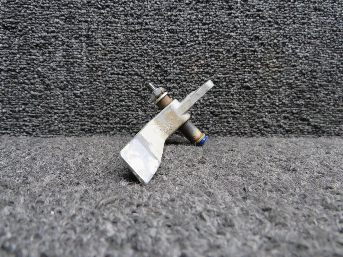 Piper Aircraft Parts 69112-000 Piper PA32-301 Cargo Door Latch Handle Assembly