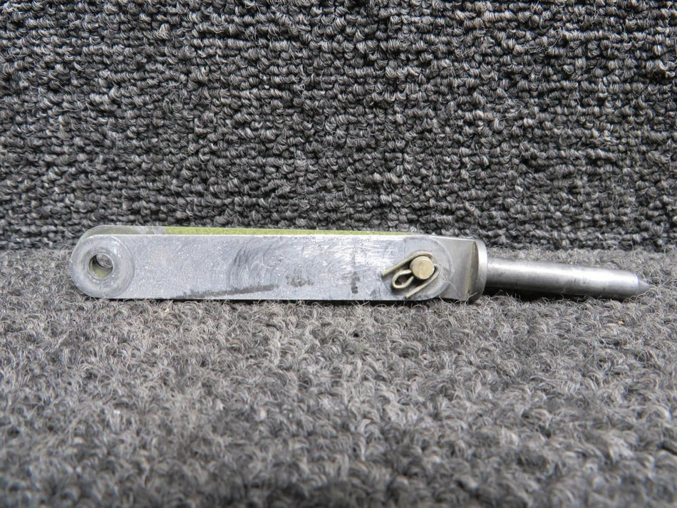 Piper Aircraft Parts 68978-000, 68980-000 Piper PA32-301 Cargo Door Latch Pin with Links