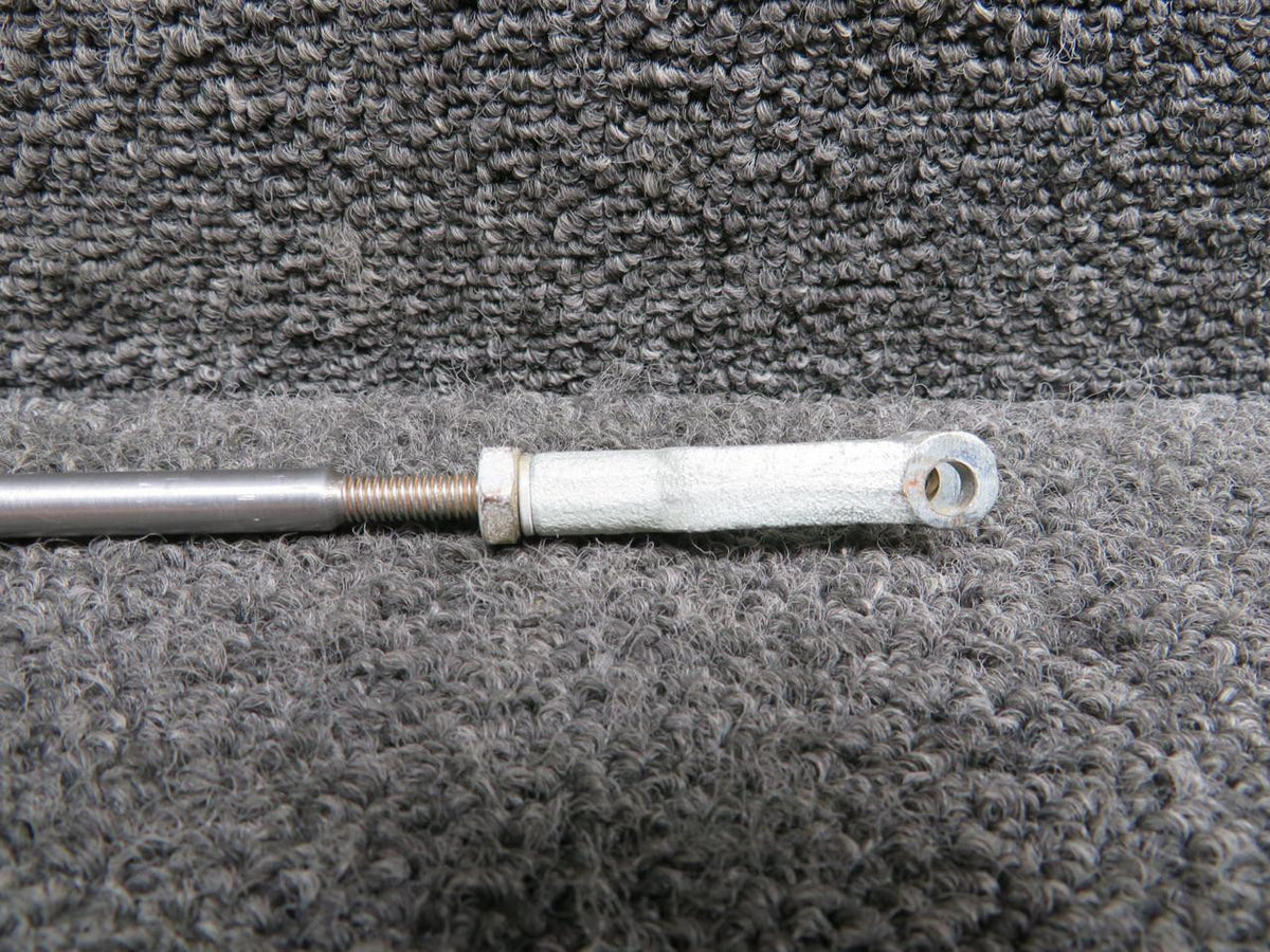 Piper Aircraft Parts 68981-000 Piper PA32-301 Cargo Door Latch Pin Assembly