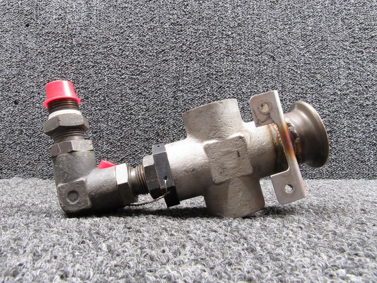 Cessna Aircraft Parts 5514120-2 Cessna 550 Cross Fitting Assembly with Elbow