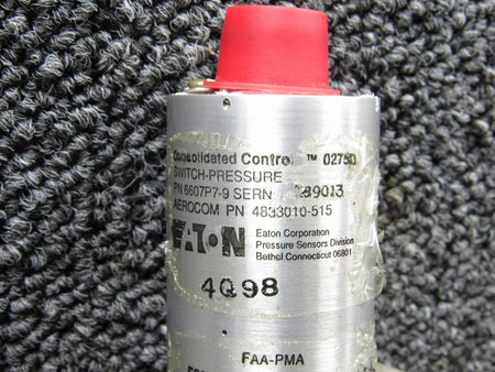 Consolidated Controls 6607P7-9 (Alt: 4833010-515) Consolidated Controls Pressure Switch with Mount
