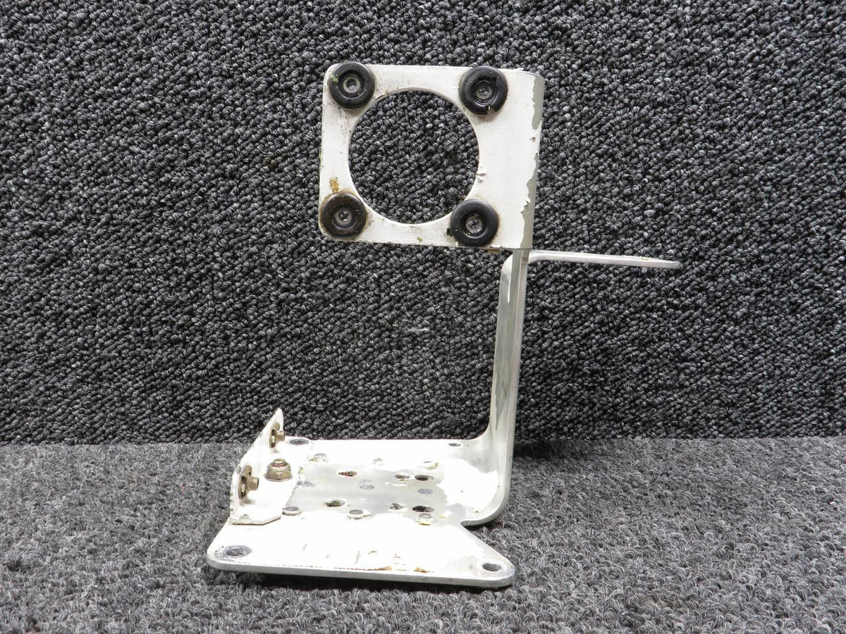 IAI 713071-501 IAI 1124 Hydraulic Pump Mounting Plate Assembly