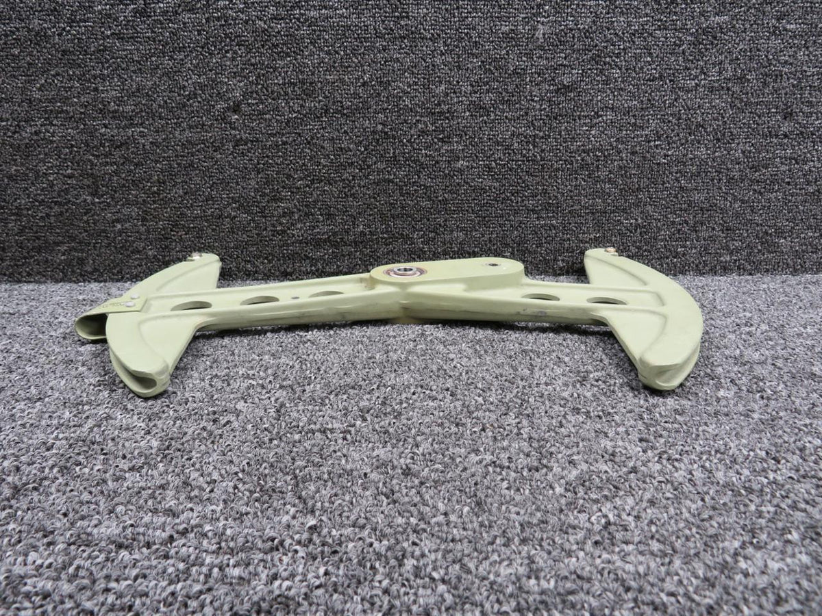 Cessna Aircraft Parts 5565514-2 Cessna Citation 560 Ultra Control Column Sector Unit