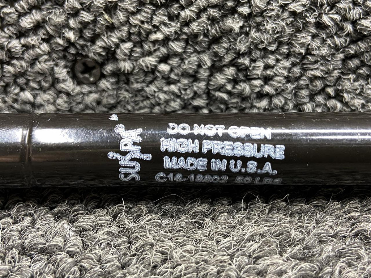 Suspa D575-1, D574-1 Suspa Forward Cabin Door Gas Strut Assembly LH