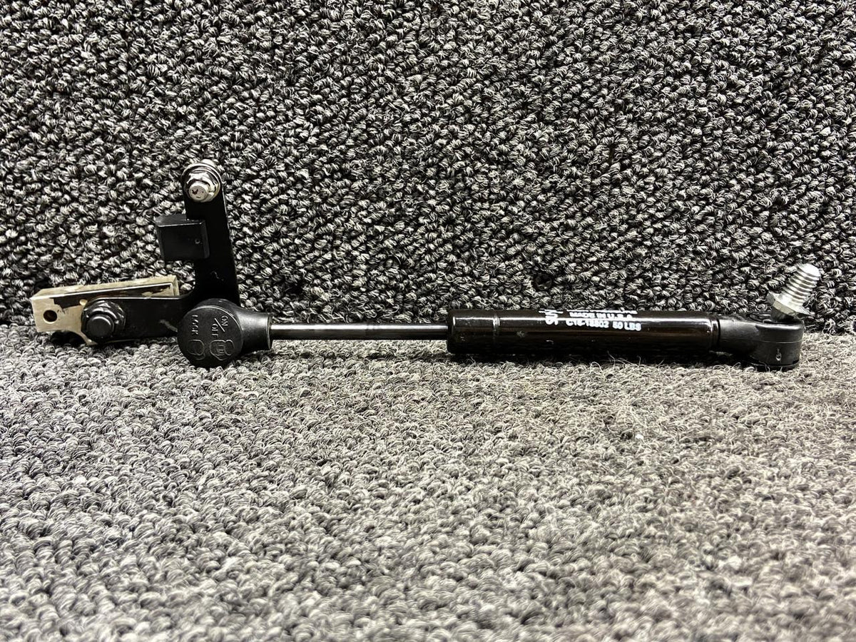 Suspa D575-1, D574-1 Suspa Forward Cabin Door Gas Strut Assembly LH