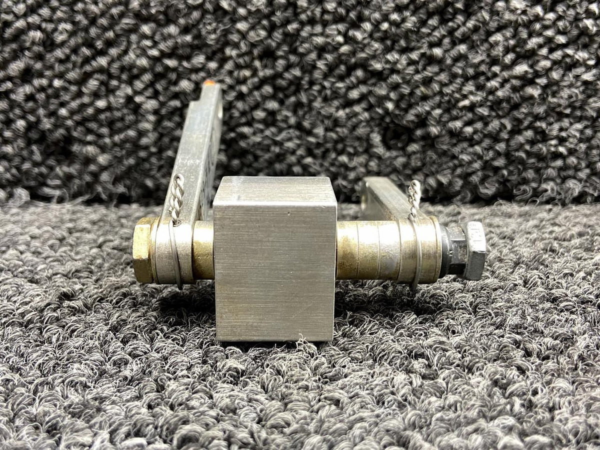 Robinson Helicopter & Airplane Parts A605-1, A609-1 Robinson R44II Throttle Control Housing Assembly