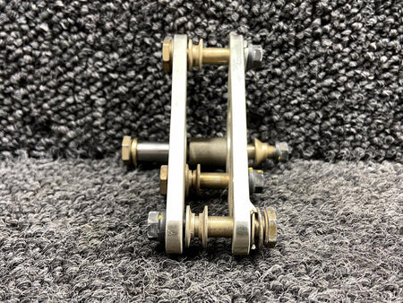 Robinson Helicopter & Airplane Parts C958-5 (Alt: C958-6) Robinson R44II Main Rotor Control Bellcrank Assembly