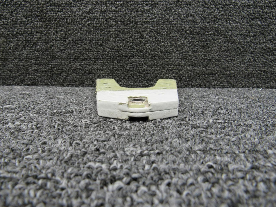 Cessna Citation 5522865-1 Cessna Citation 560 Ultra Wing Trailing Edge Bearing Plate LH or RH
