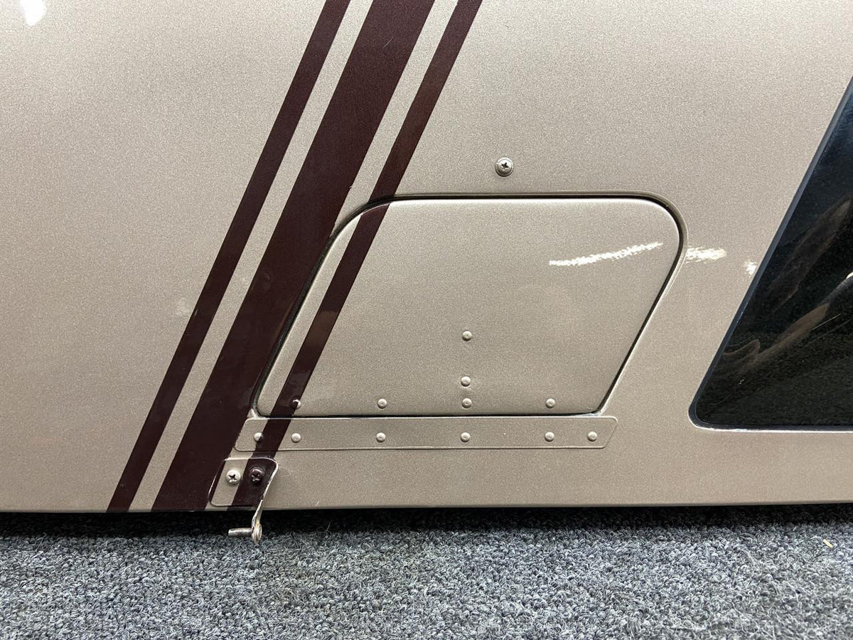Robinson Helicopter & Airplane Parts C026-044, C425-4 Robinson R44II Aft Cabin Door Assembly RH