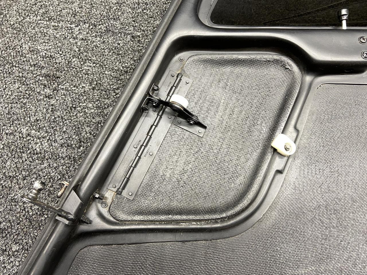 Robinson Helicopter & Airplane Parts C026-044, C425-4 Robinson R44II Aft Cabin Door Assembly RH