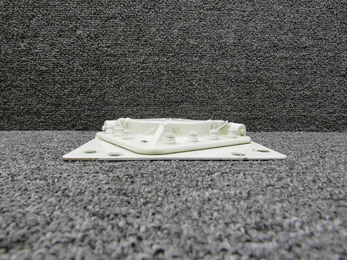 Cessna Citation 6565004-1,6565023-1 Cessna Citation 560 Aileron Pivot & Stop Actuator Plate Assy