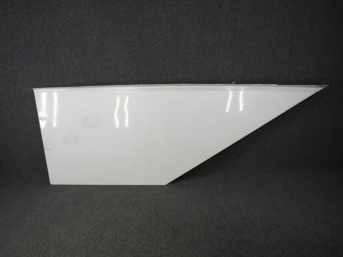 LearJet 6012108-804 Learjet 60 Delta Fin RH (White)