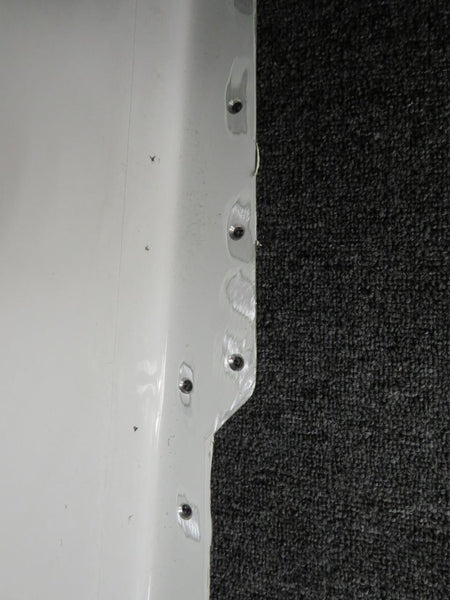 LearJet 6012108-803 Learjet 60 Delta Fin LH (White)