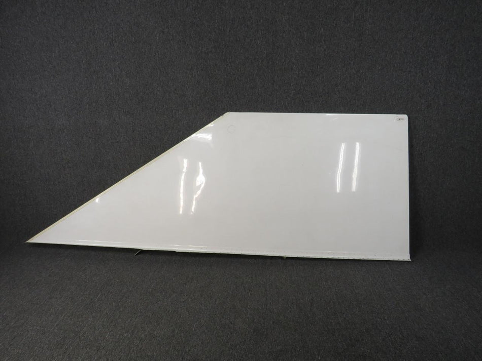LearJet 6012108-803 Learjet 60 Delta Fin LH (White)