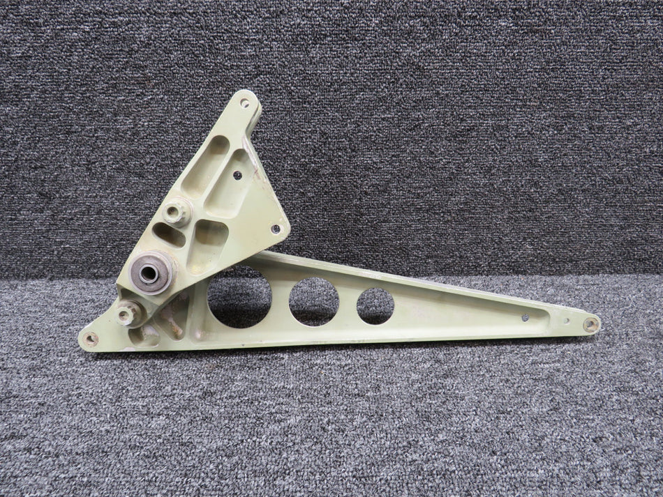 Cessna Citation 6565036-11 Cessna Citation 560 Ultra Outboard Inner Flap Bellcrank Assy LH