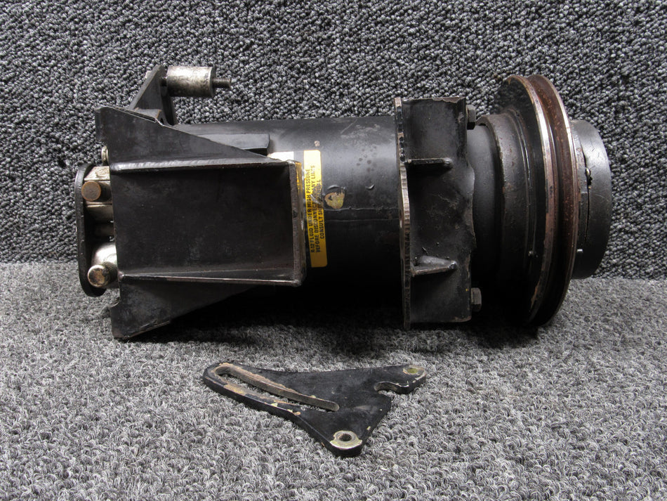 50135-000 (Use: 764-351) Piper PA-31T Freon Compression Assembly