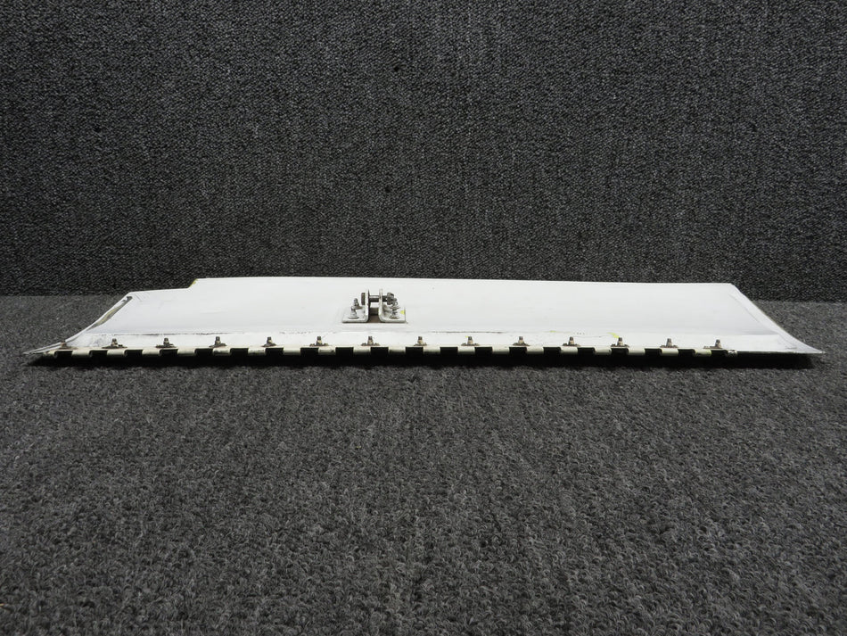 114-810040-27 Beechcraft 1900C Main Landing Gear LH Outboard