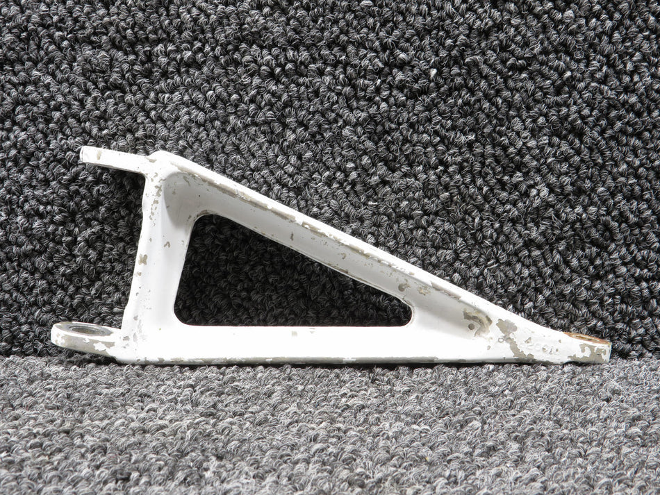 35-820107-1 Beechcraft 55C Nose Gear Upper Knee Link Assembly