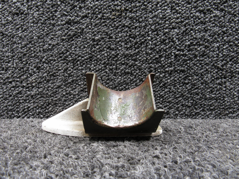 0541212-1, 0541211-1 Cessna 172L RH Step and Bracket Assembly