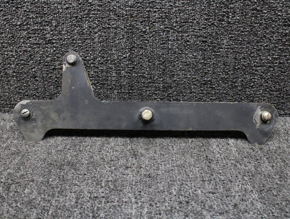 35614-002 Piper PA28-181 Aileron Bellcrank LH