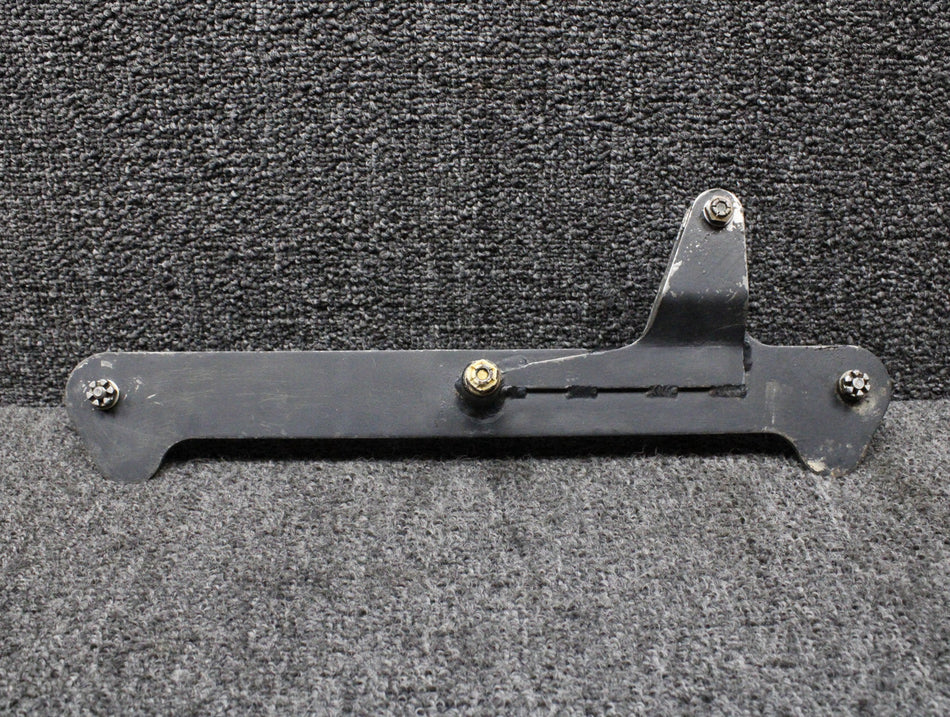 35614-002 Piper PA28-181 Aileron Bellcrank LH