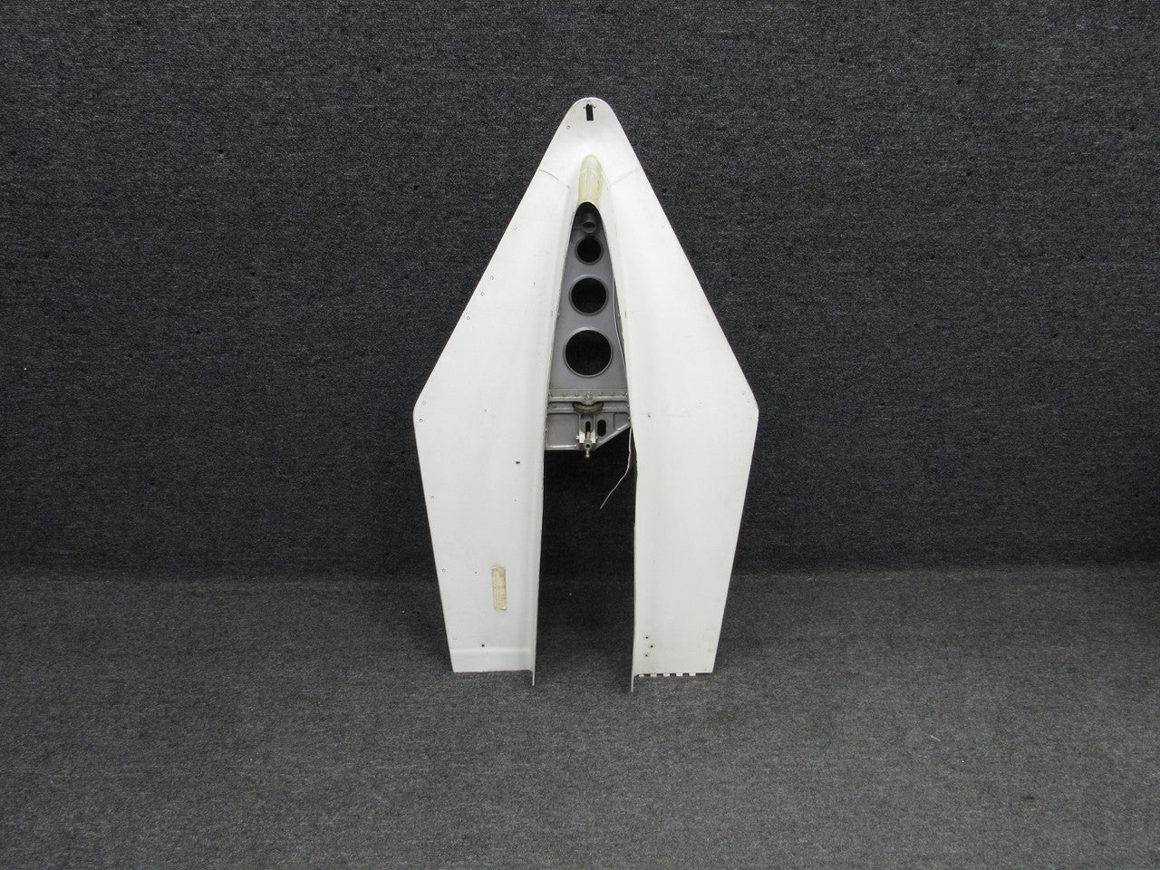 ハル ページ MY20-381-10 Dassault Falcon 20E Movable Fairing Front LH – BAS