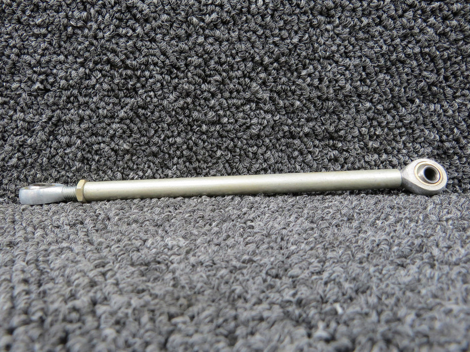 169-524013-33 Beechcraft B24R Rudder Pedal Bellcrank Tube RH