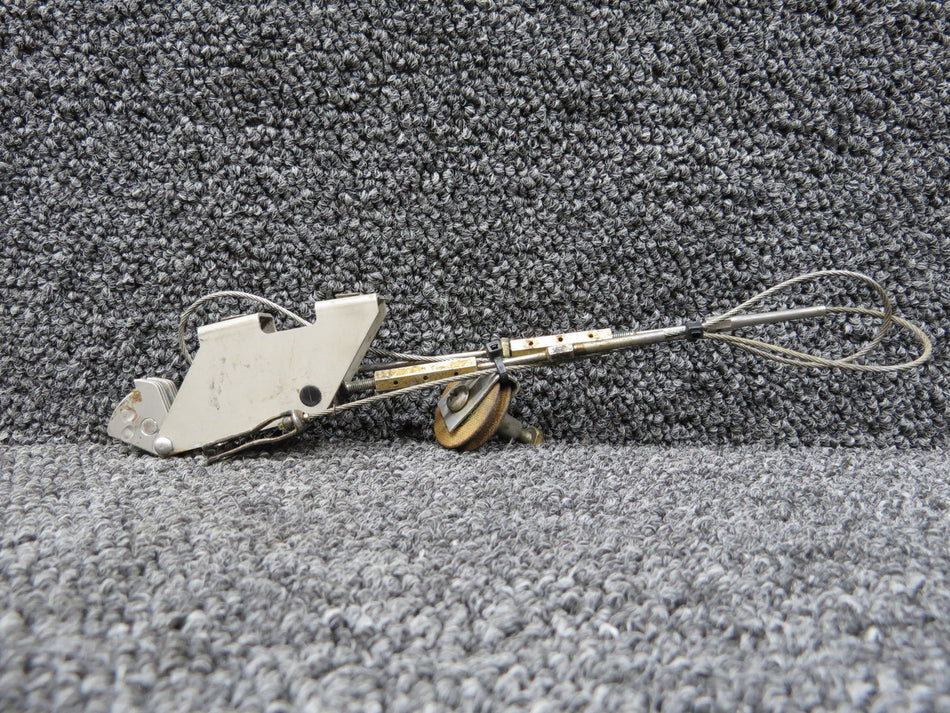 169-420036-94 Beechcraft B24R Upper Cabin Door Latch Assembly w Cable and Pulley