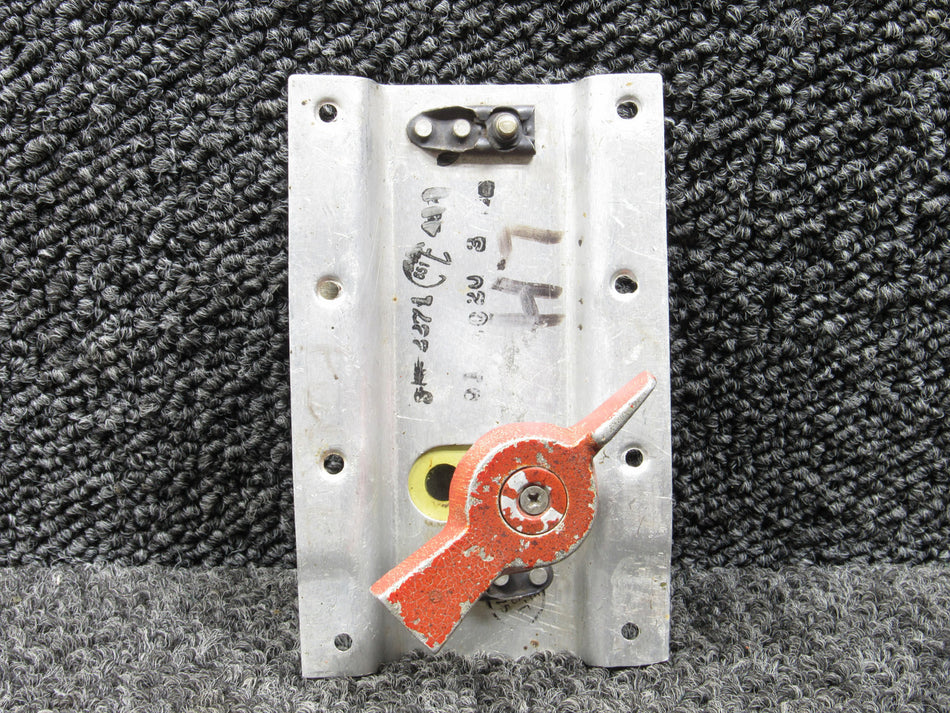 1M2-7 (WEU: 1M2-15) Airborne Fuel Selector Box Assembly with Mounting Bracket