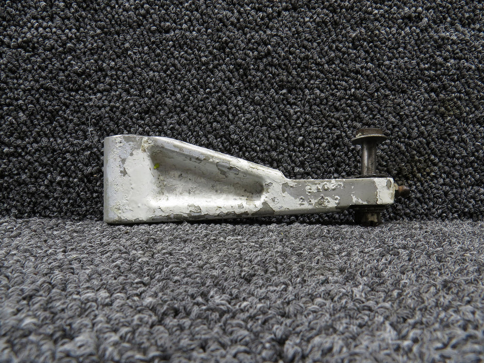 0841000-95 Cessna 310J Upper Nose Landing Gear Scissor Link