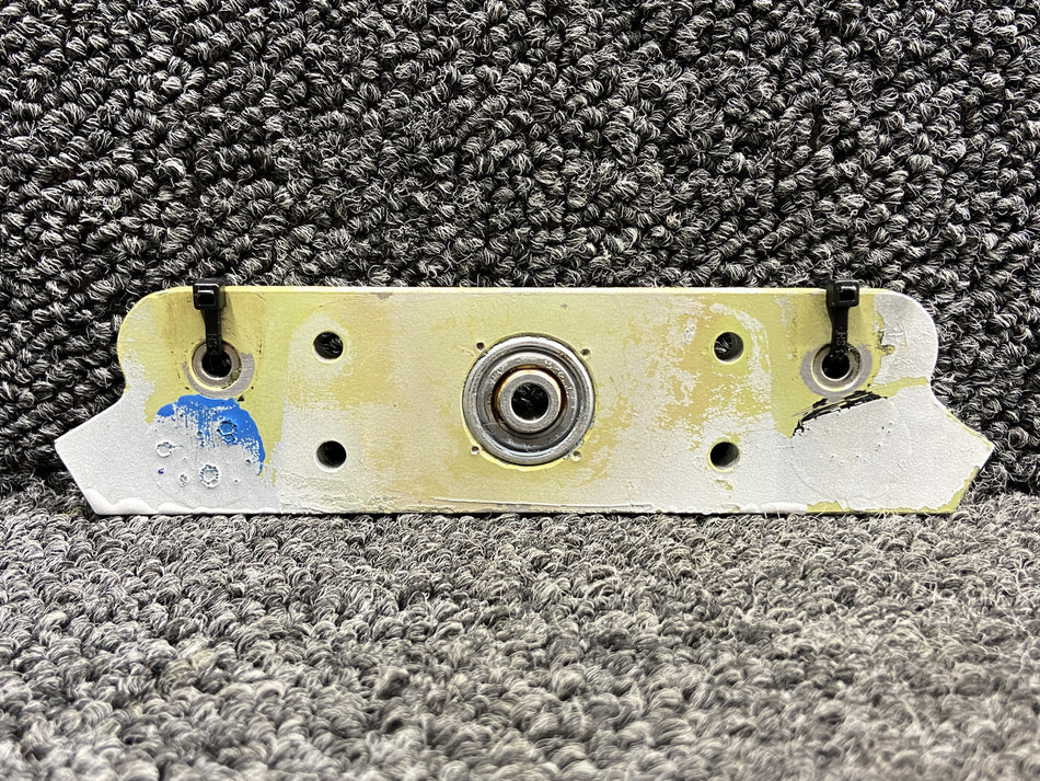33-630000-125 Beechcraft A36 Rudder Mounting Plate