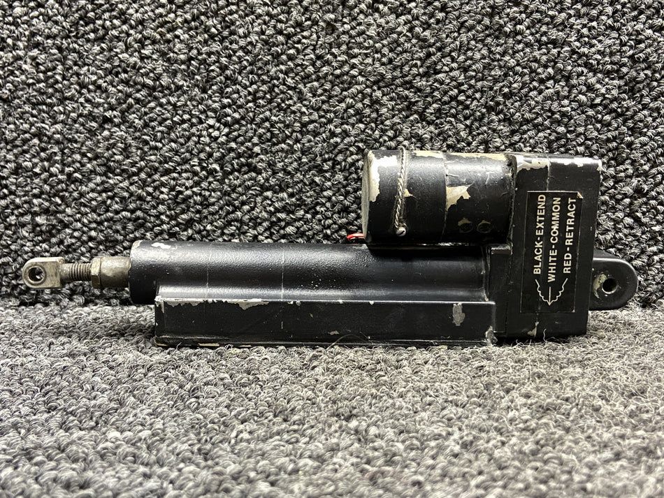 EM414-31 (Alt: 96-380021-27) Electro Air Conditioning Actuator (28V, Core)