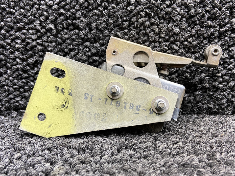 MS25026-1, 96-361011-13 Beechcraft A36 Flap Limit Switch Assembly
