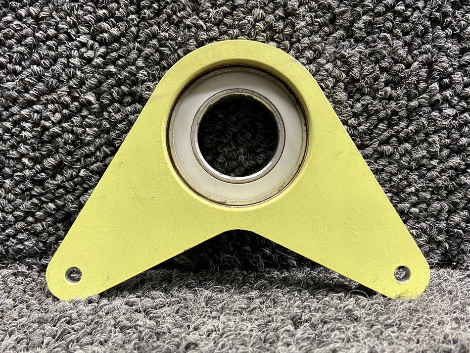 36-524094-1 Beechcraft A36 Block Pillow Shaft Support Outboard