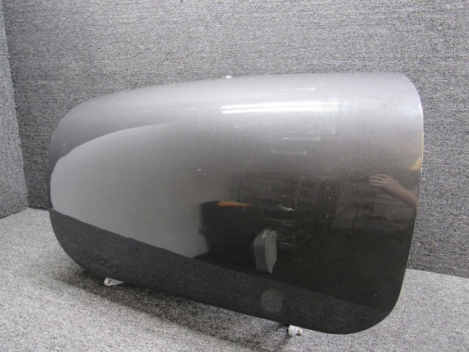 5513066-62 (Fso: 5513066-90) Cessna Citation 560 Nose Baggage Door w Latches RH