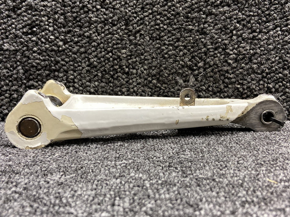 36-810015-5, 45-815013 Beechcraft A36 Upper Main Gear Torque Link (No Zerks)