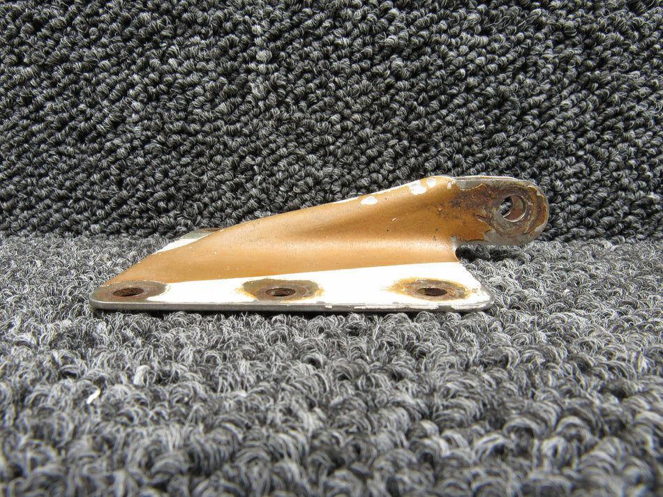 68174-000 Piper PA-32-300 Cabin Door Hinge