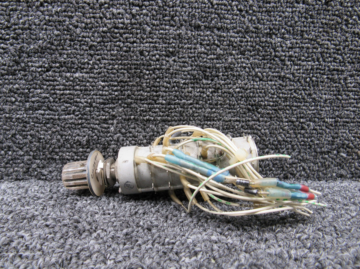 N476LC-KX120825-37MB