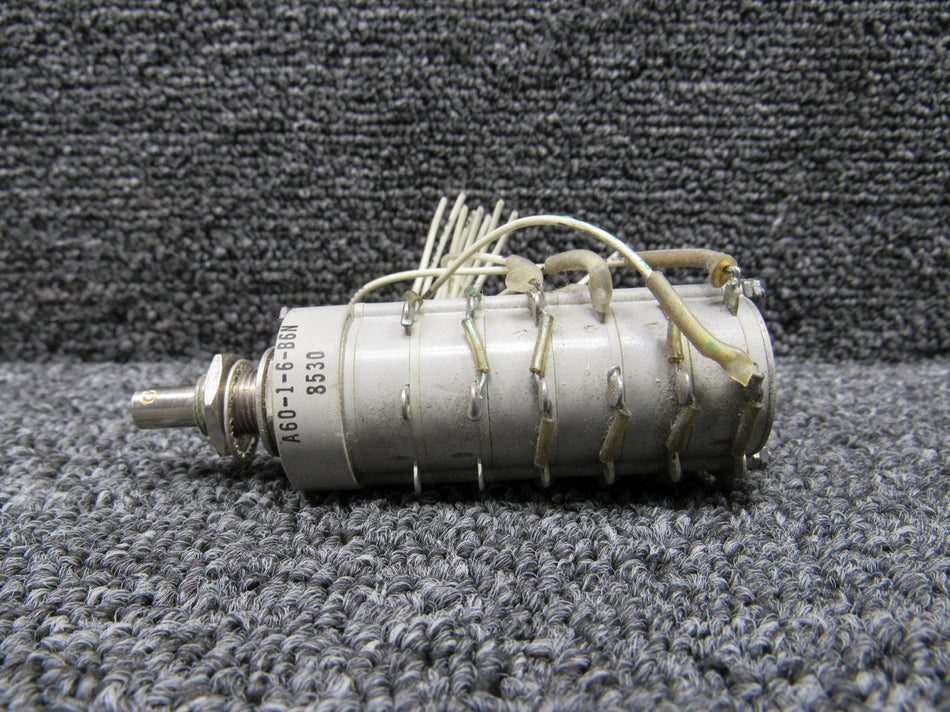 N476LC-KX120825-36MB