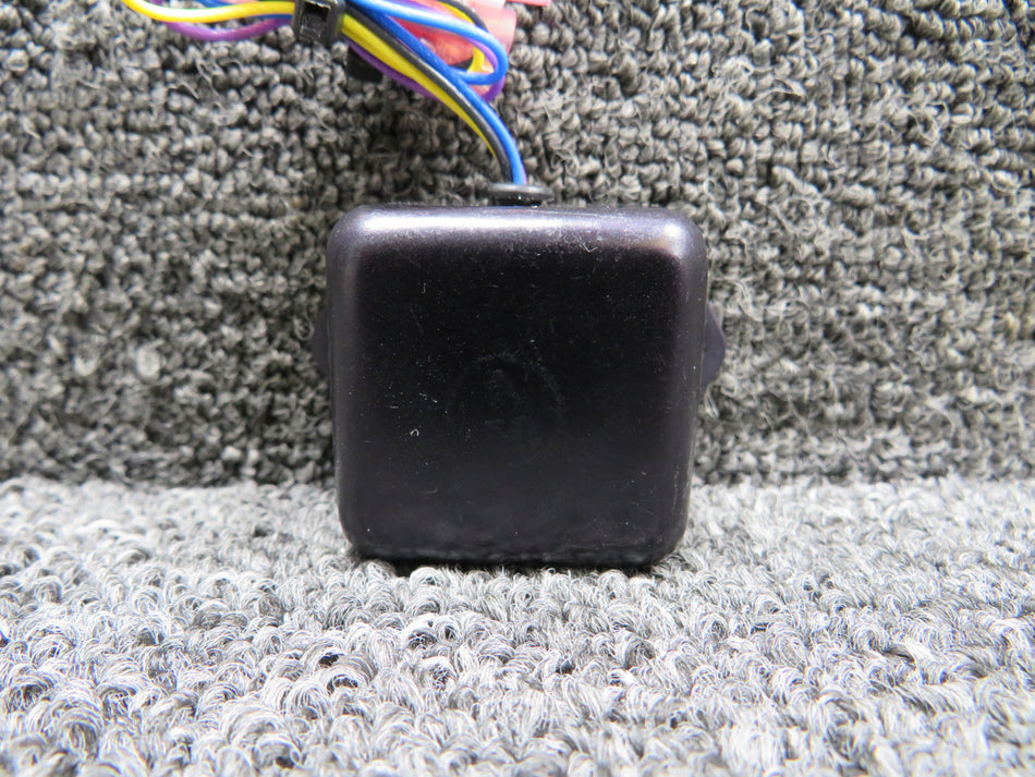 10-700-28 UMA Volt Light Inverter