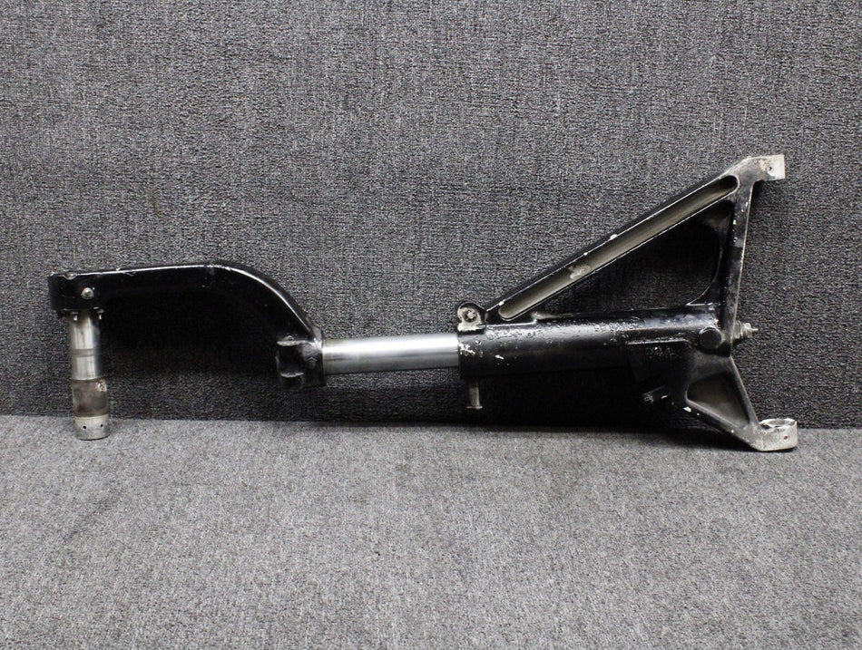 83603-005 Piper PA46-310P Main Landing Gear Assembly RH (Minus Links)