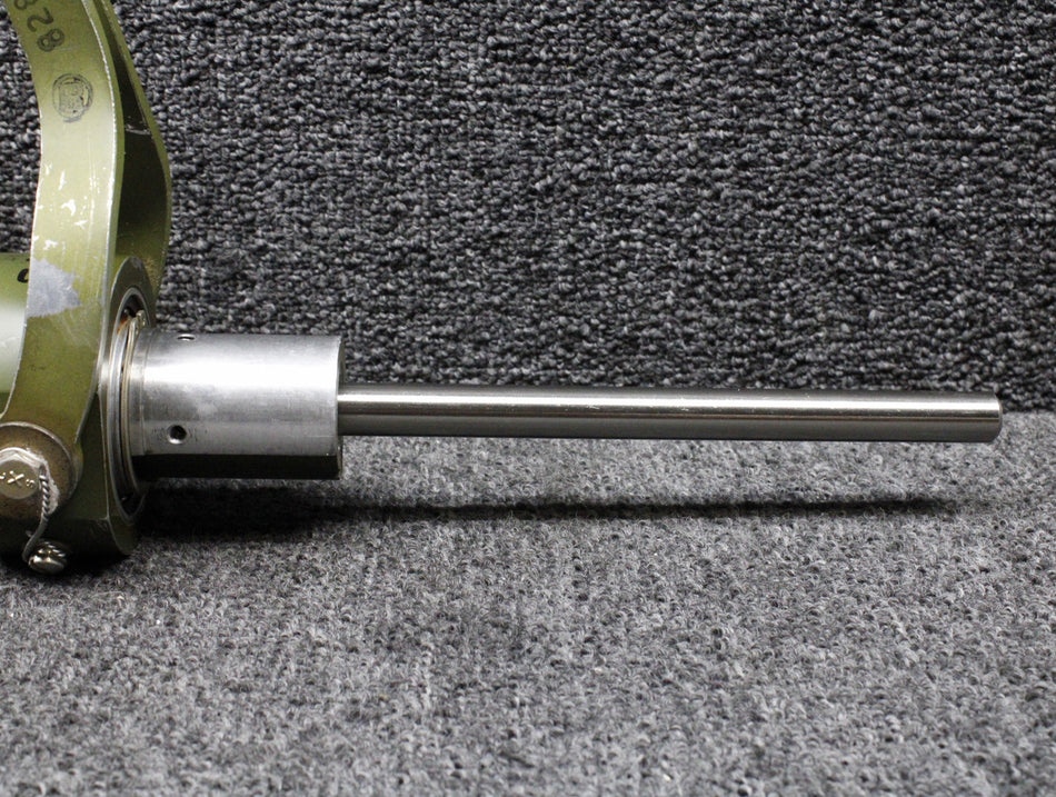 82829-002, 85213-002 Piper PA46-310P Control Column Guide Rod w Quadrant RH
