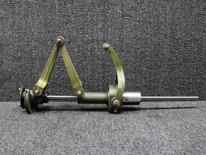 82829-002, 85213-002 Piper PA46-310P Control Column Guide Rod w Quadrant RH