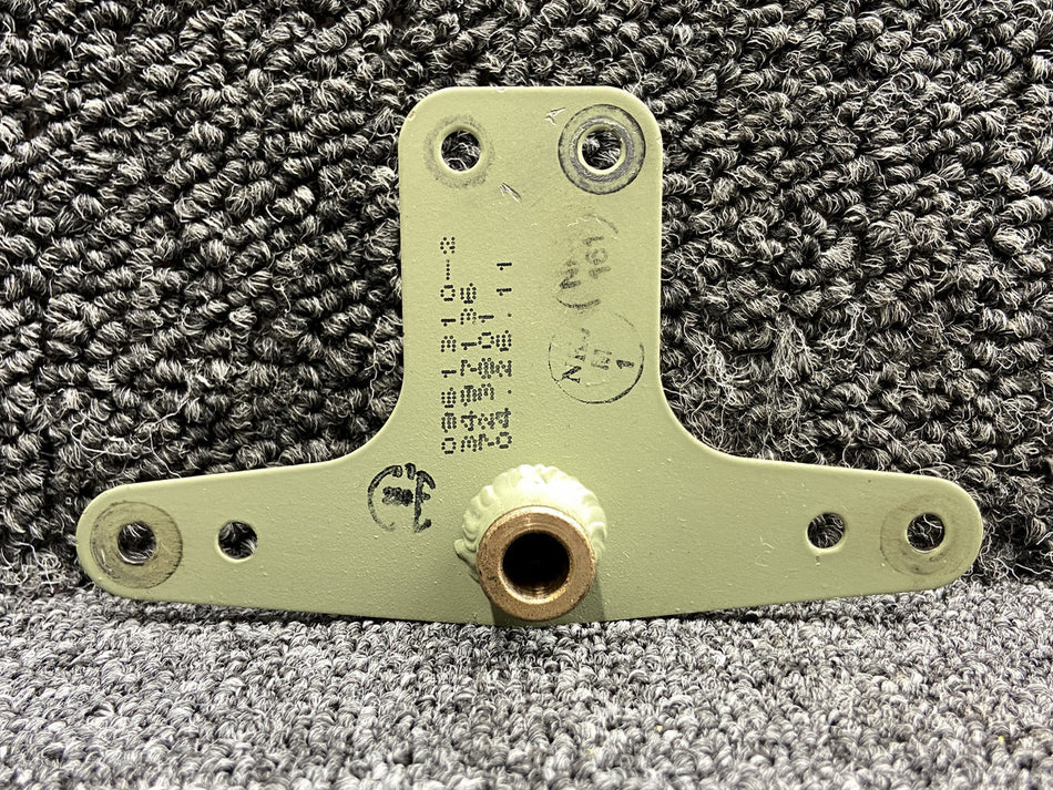 DDA06263-3 (Alt: 0961310-2) Cessna 162 Center Rudder Bellcrank Assembly