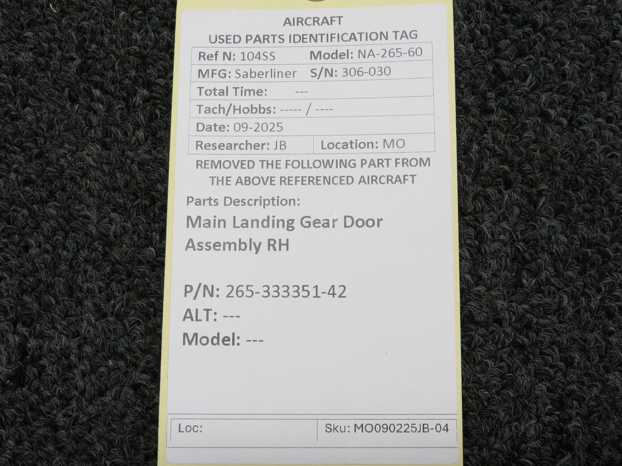 265-333351-42 Sabre NA-265-60 Main Landing Gear Door Assembly RH