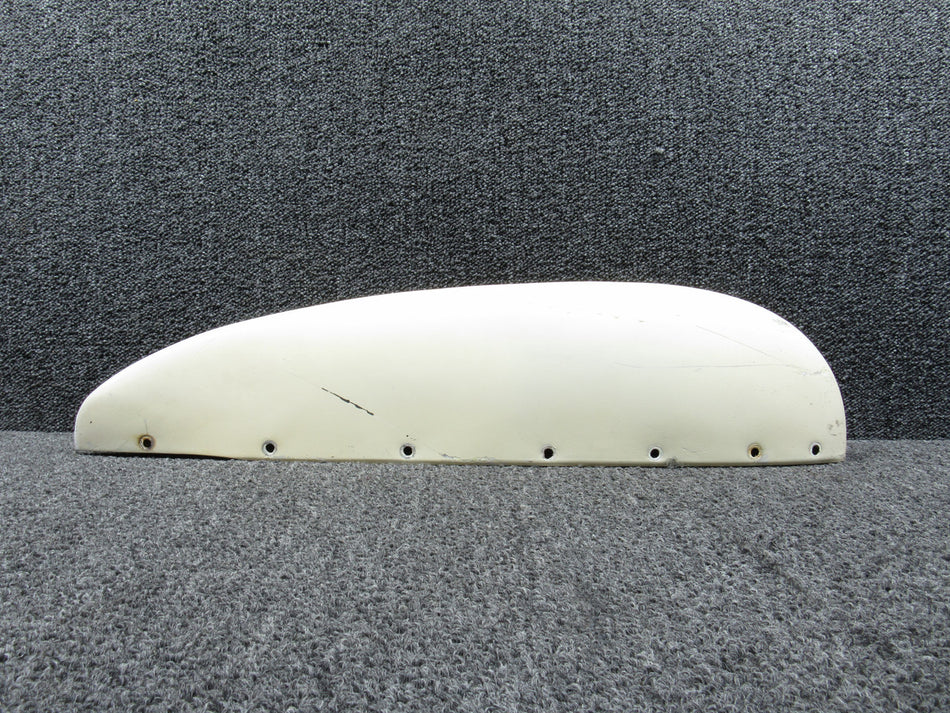 63584-010 Piper PA28 Tip Stabilator (Cracked Paint)