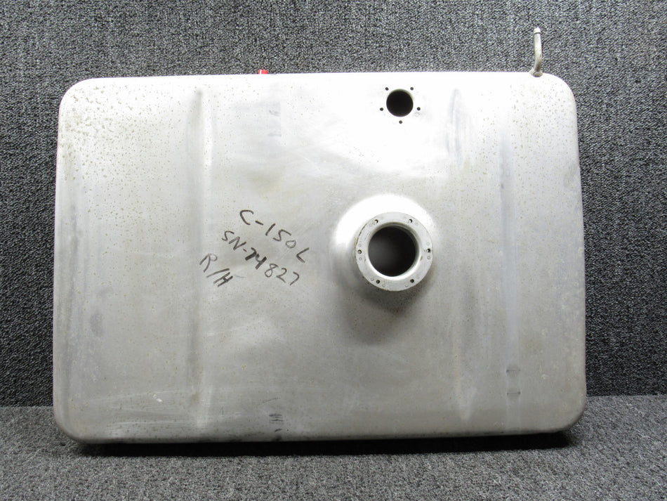 0426508-22 Cessna 150L RH Fuel Tank Assembly