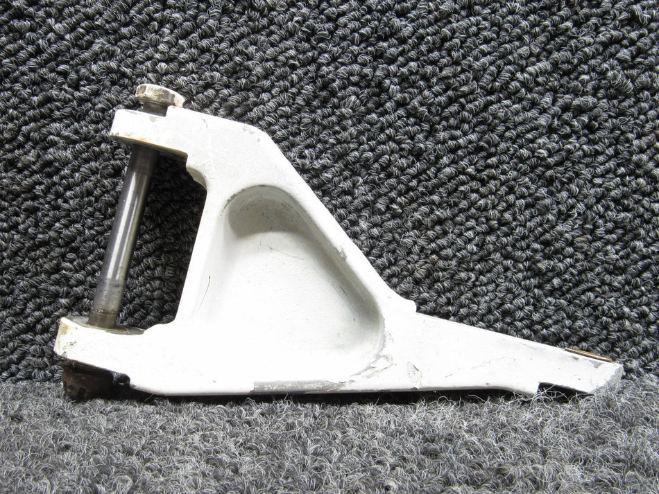 105041-002 Piper PA-28RT-201 Main Landing Gear Torque Link Assembly